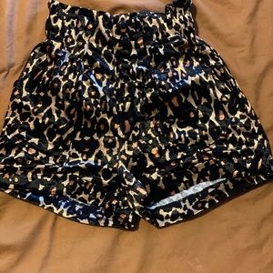 Minkpink crushed velvet high waisted leopard short